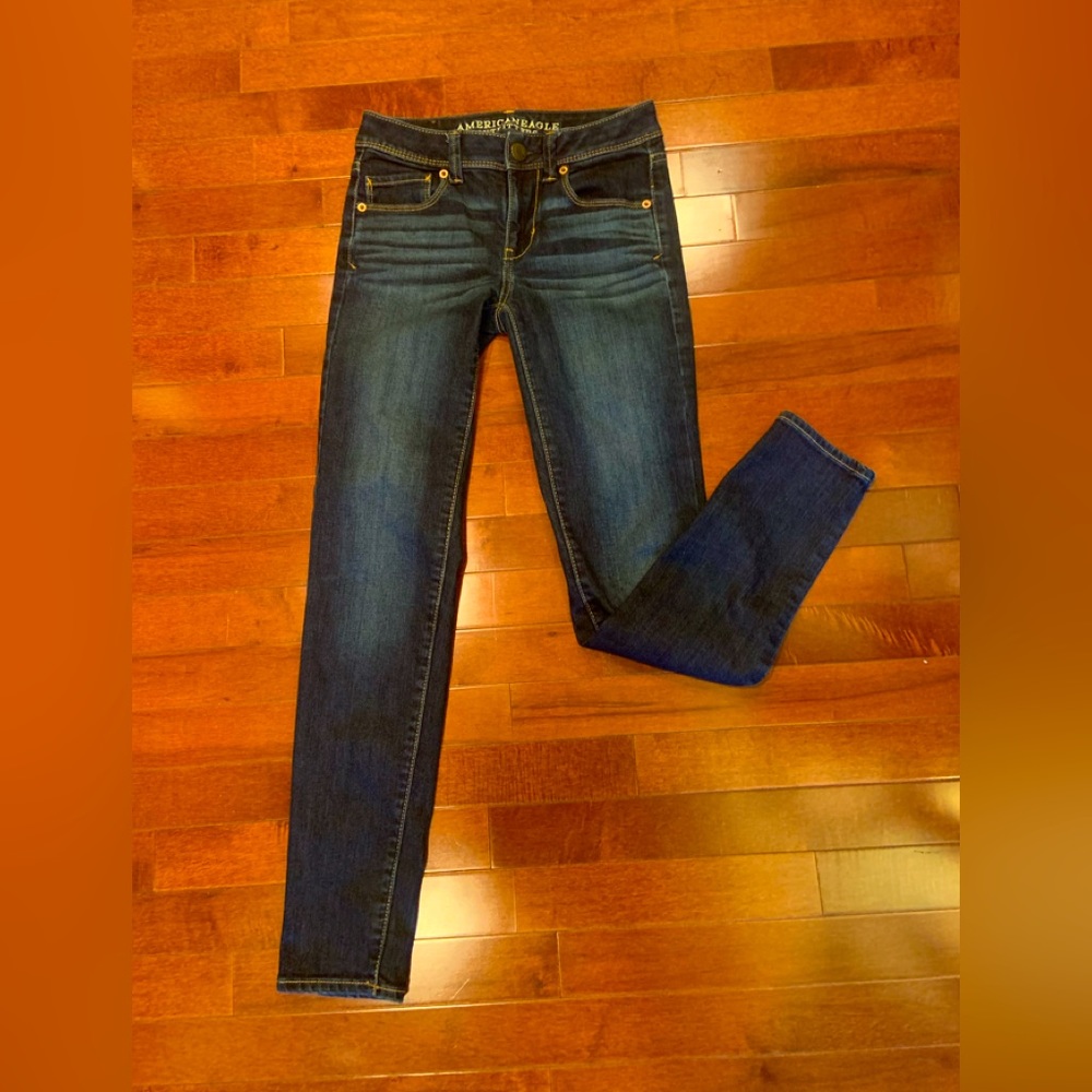 American Eagle Super Skinny - Picture 1 of 3